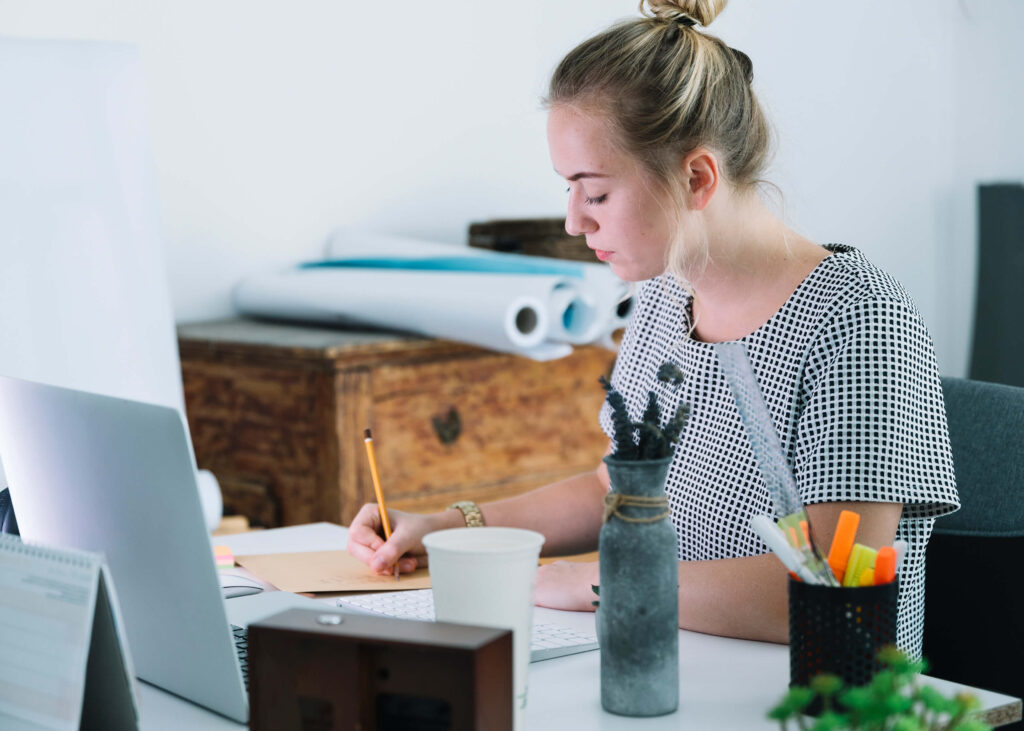 Kreative(r) Marketingmitarbeiter-in​